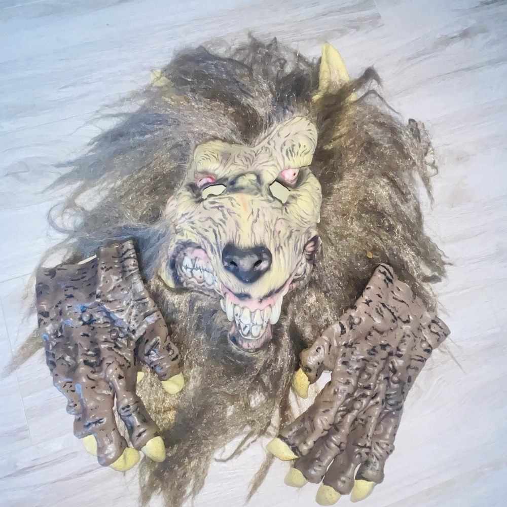 2004 Don Post Studios 'Canis' Werewolf Halloween Mask Latex Rubber W/Claw Hands